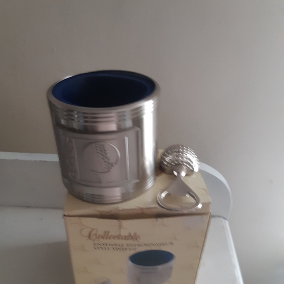 Collectable Golf Sport Design Can Cooler Set, can cooler, Bottle opener - Picture 11 of 12